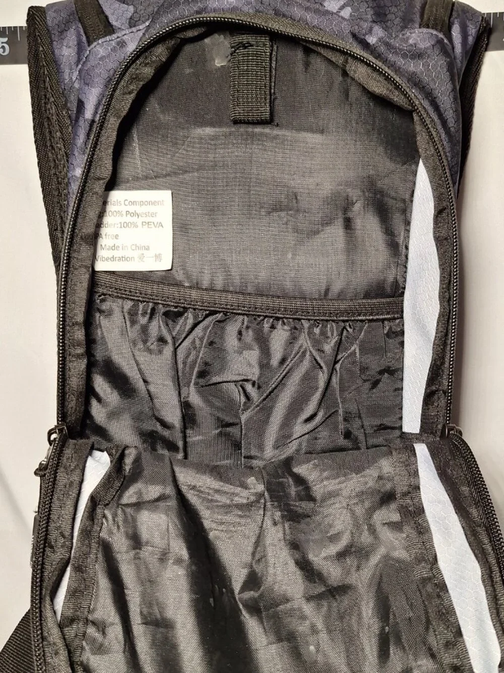 Vibedration Hydration Backpack w/o bladder Black Camo - Used